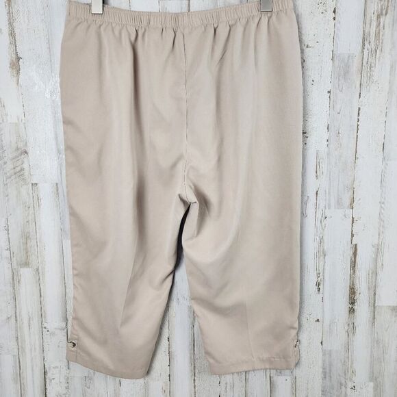 Allison Daley Cropped Capri Pants Tan Size 14p - Picture 2 of 9